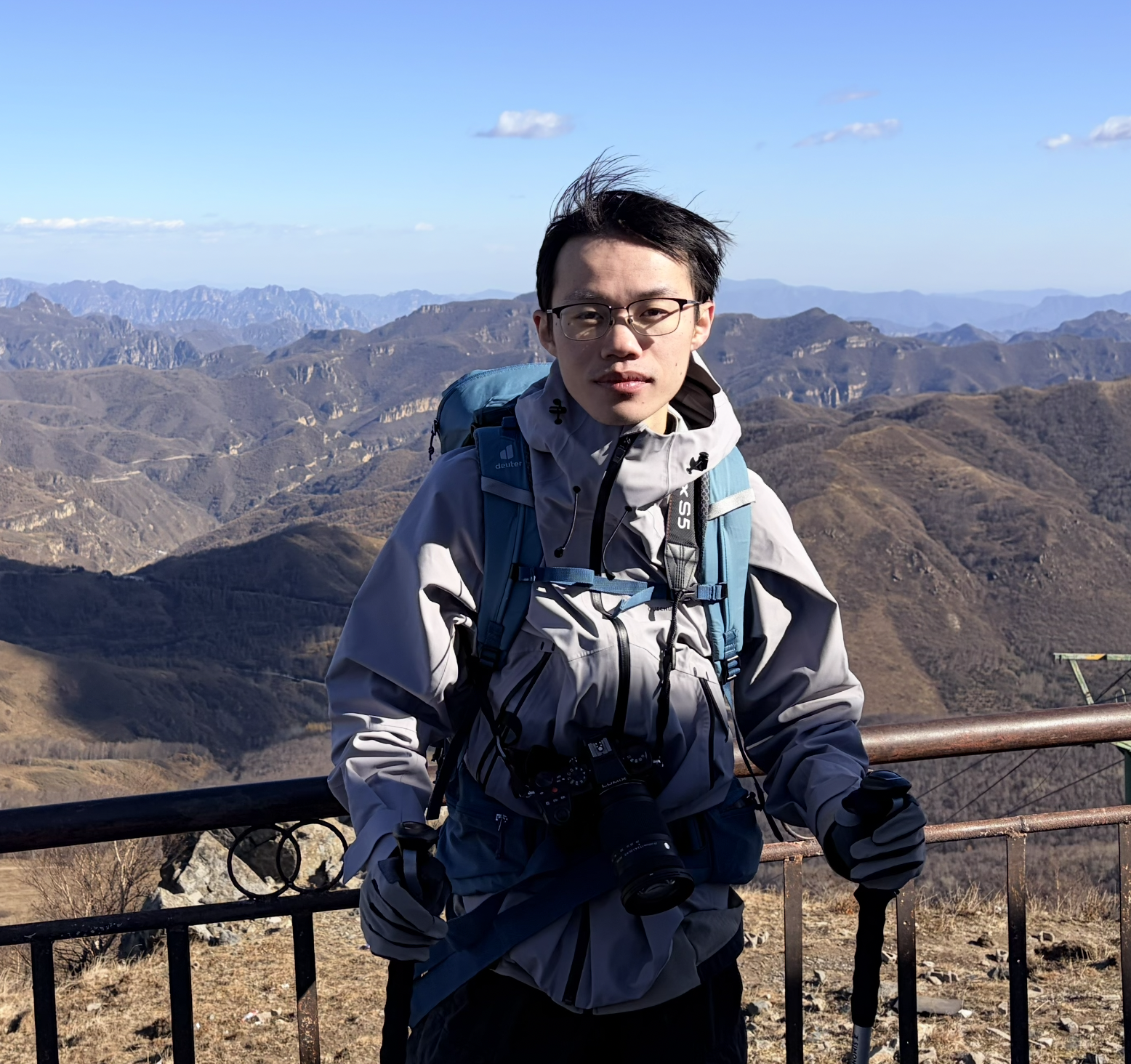 Portrait of Zirui Chen